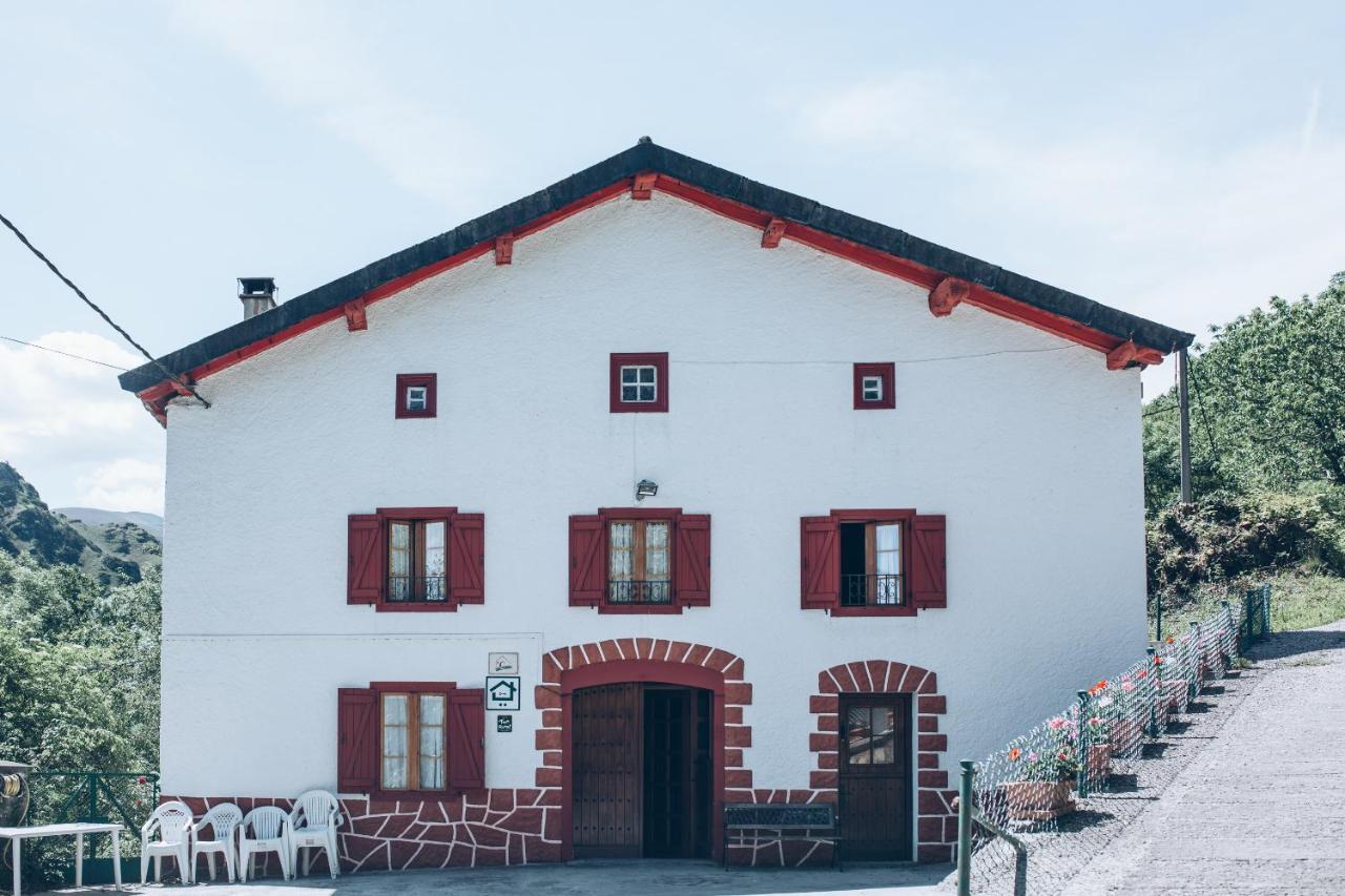 Casa Navarlaz S N Valcarlos 외부 사진